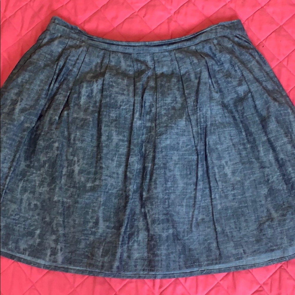 One time wore 💯% cotton MichaelKors skirt.